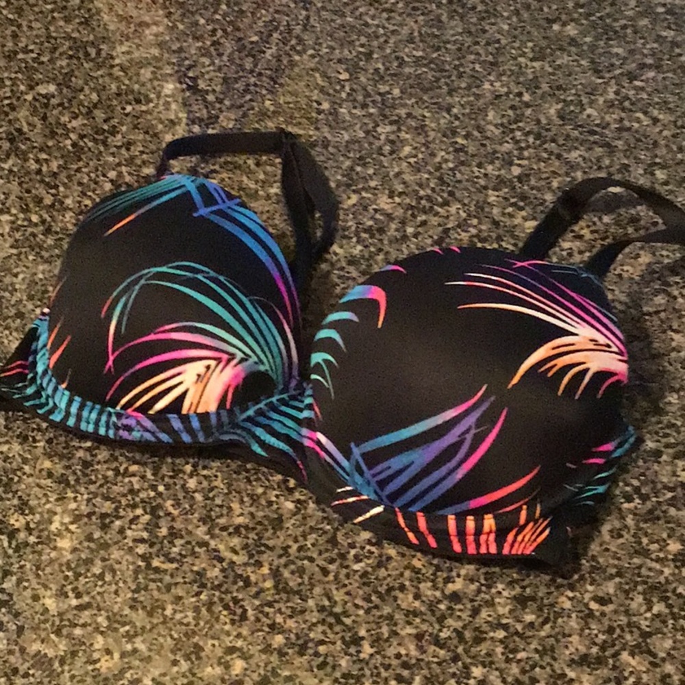 Victoria’s Secret PINK Lined T-Shirt Bra 32C